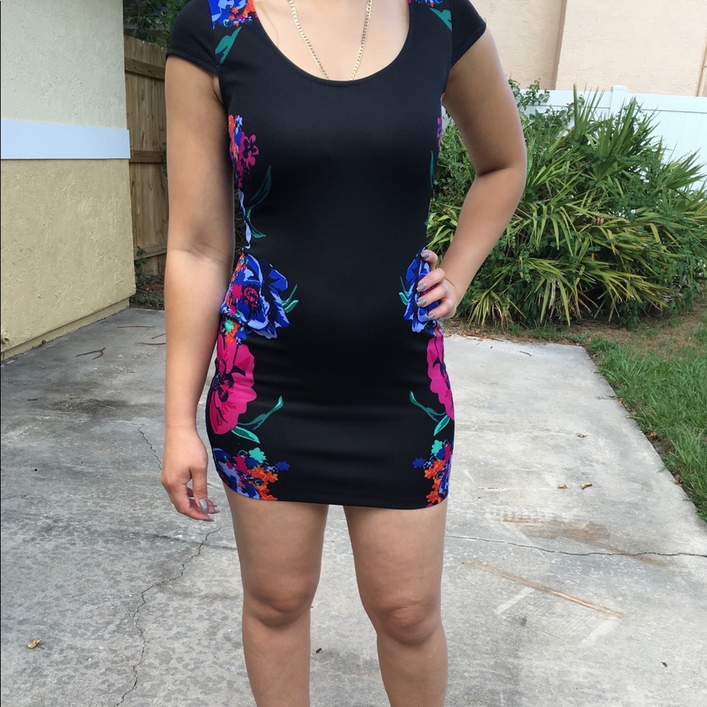 junior’s dress